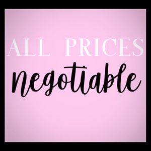 MAKE ME AN OFFER🖤